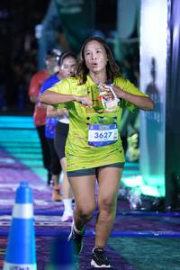 BIB: 3627
                            <button type="button" onclick="openModal(26226933)" class="btn btn-primary btn-sm float-right btn-popup" data-toggle="modal" data-target=".modal-high-quality">
                        <i class="fas fa-shopping-cart"></i> Add to Cart
                    </button>
                                            <button type="button" onclick="isThisMe(26226933, true)" class="btn btn-success btn-sm float-right btn-popup btn-isme hidden" data-toggle="tooltip" data-placement="bottom" title="นี่คือรูปของคุณใช่ไหม คลิกที่นี่เพื่อเอาเข้าอัลบั้ม">
                        <i class="fas fa-plus"></i> Add to album
                    </button>
                    <button type="button" onclick="isThisMe(26226933, false)" class="btn btn-warning btn-sm float-right btn-popup btn-isnotme hidden">
                        <i class="fas fa-ban"></i> Remove from album
                    </button>